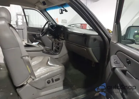 2004 Chevrolet Silverado 1500 Z71 из США, поврежденный, VIN 2GCEK19TX41185431